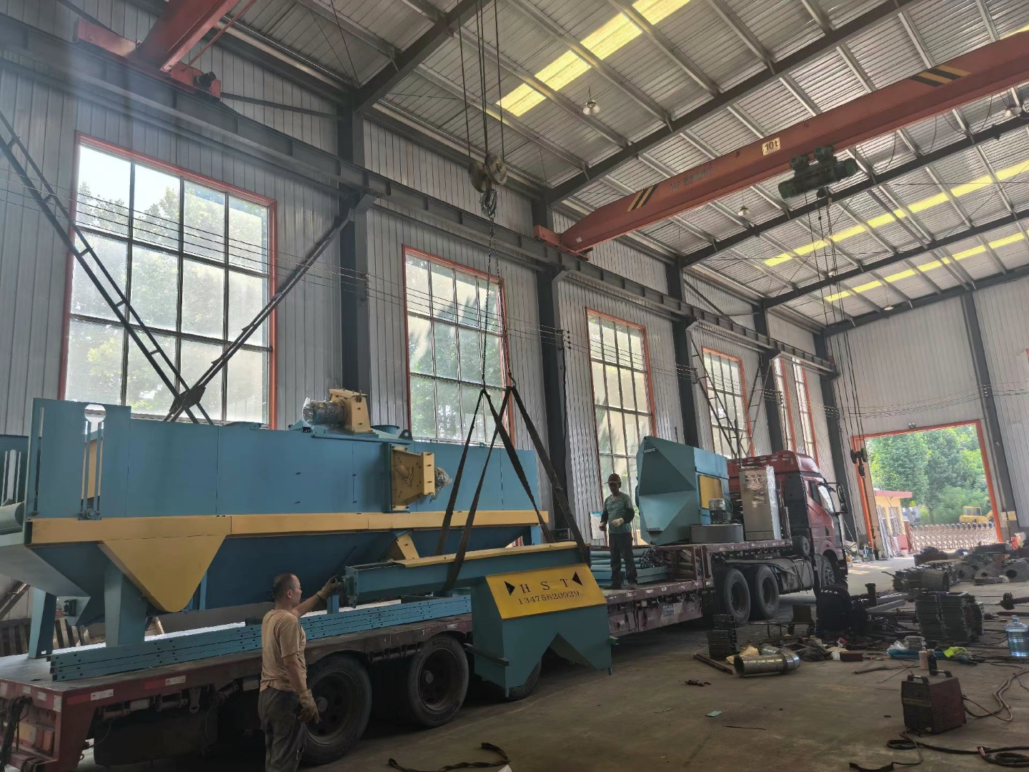 履帶式打砂清理機(jī)_掛式打砂清理機(jī)_打砂機(jī)除塵設(shè)備