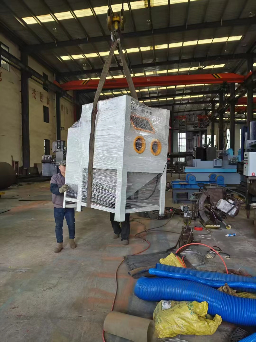 拋丸砂規(guī)格參數(shù)_鈑金件拋丸打砂機(jī)_拋丸砂鈑金機(jī)打孔